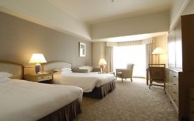 Royal Oak Hotel Spa & Gardens